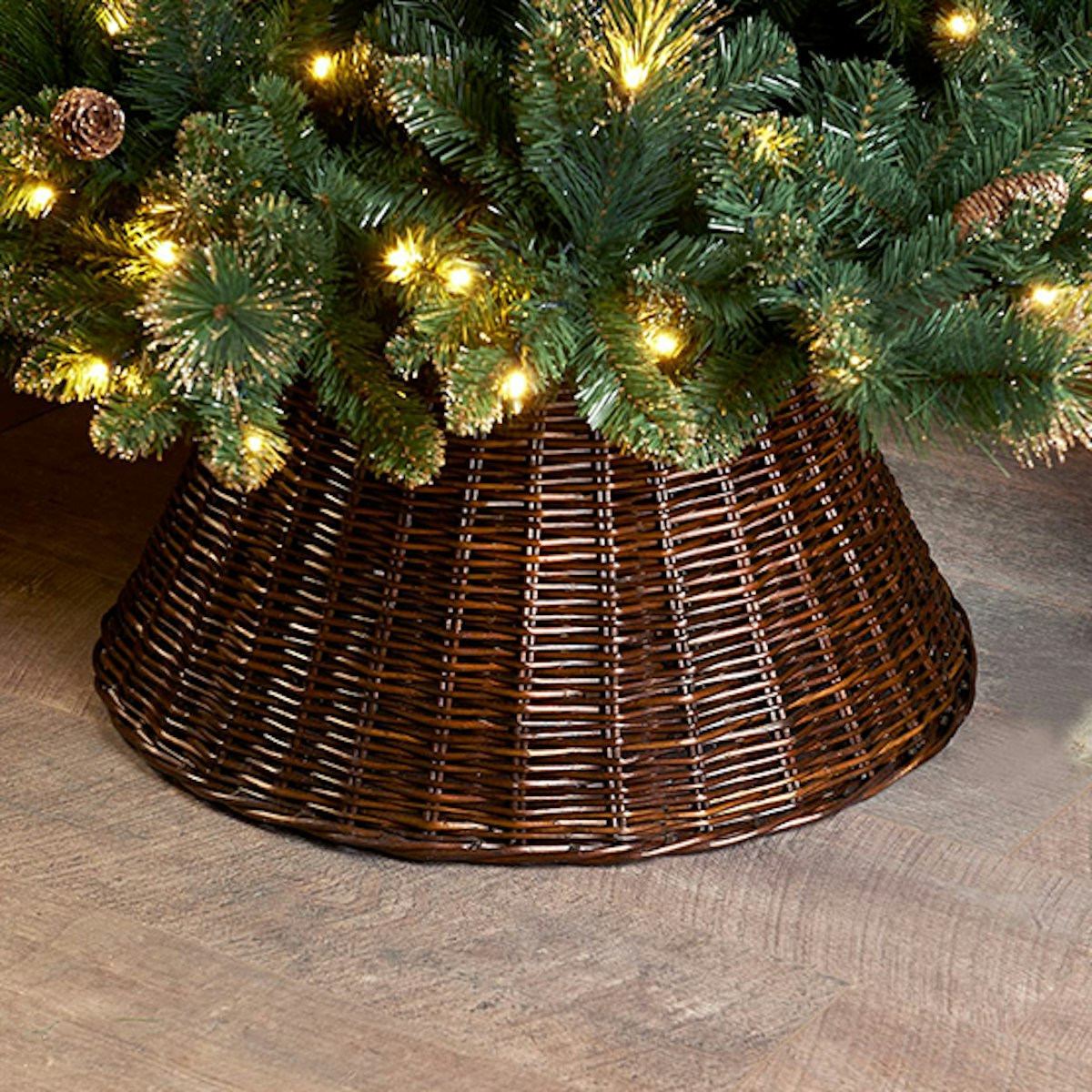 Christmas tree skirts the best ones to buy 2021